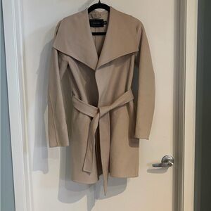 Tahari Women's Beige Wrap Coat XS
